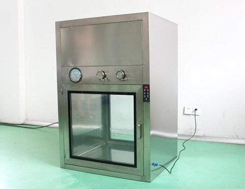 自凈式傳遞窗用于潔凈車間、微細(xì)科技、生物實(shí)驗(yàn)室、制藥廠、醫(yī)院、食品加工業(yè)、LCD、電子廠等等一切需要空氣凈化的場所都需要用到傳遞窗等等