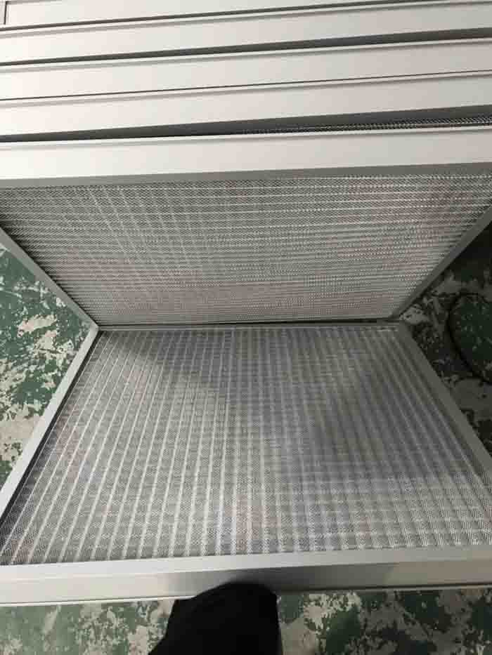 金屬網(wǎng)過濾器濾料：金屬網(wǎng)、鋁網(wǎng)或不銹鋼絲網(wǎng)