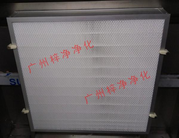 雙開門除塵風(fēng)淋室高級(jí)過(guò)濾圖片 雙開門除塵風(fēng)淋室高級(jí)過(guò)濾圖片