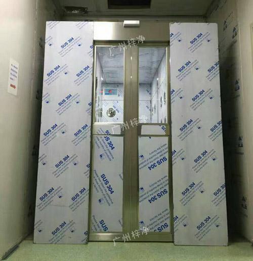 內(nèi)置自動(dòng)門風(fēng)淋室 內(nèi)置自動(dòng)門風(fēng)淋室